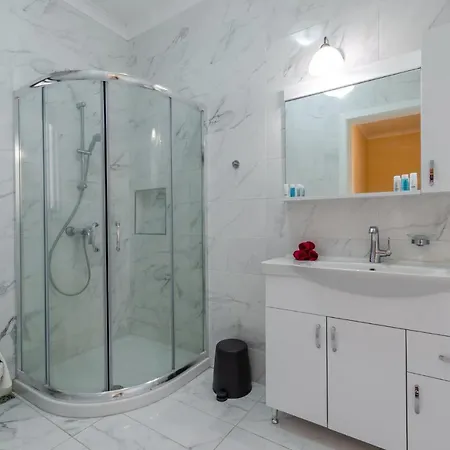 'sage' - Premium 3br Holiday W/rooftop Pool & Sea Views Casa de Férias Nadur