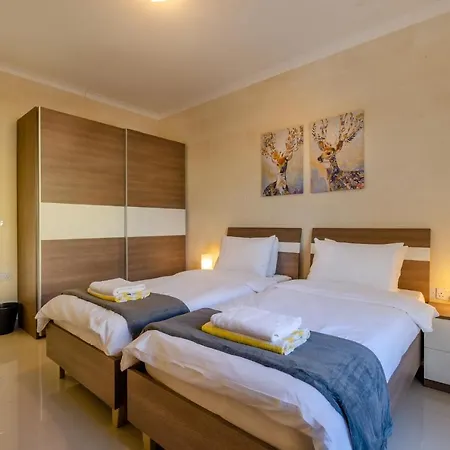 'sage' - Premium 3br Holiday W/rooftop Pool & Sea Views Casa de Férias *