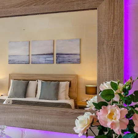 Casa de Férias 'sage' - Premium 3br Holiday W/rooftop Pool & Sea Views Nadur